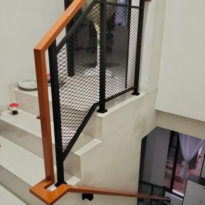 Railing di Meruga Ciater, BSD